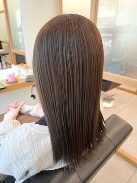 リュクスバトーバイトリコ 船橋南口店(Luxe BATEAU by tricot) ミントグレージュ