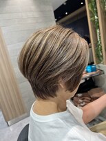 イメージア 町田店(IMAGE A) 白髪に負けるなハイトーンくびれショート@30代@40代@50代@60代