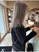 ミルクティーベージュ
