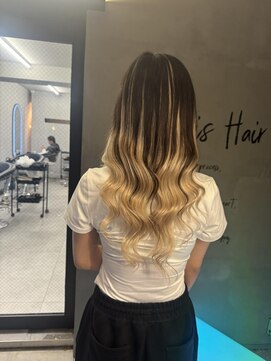 ラニシス ヘアー(Lanisis Hair) グラデーションロング