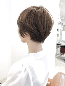 メモリーズ 水天宮前店(Memories) 小顔ひし形ショート50代60代チョコレートブラウン