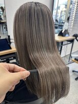 キラ 渋谷(KILLA)&nbsp;ハイライトカラー/ブリーチダブルカラー/白髪ぼかしハイライト