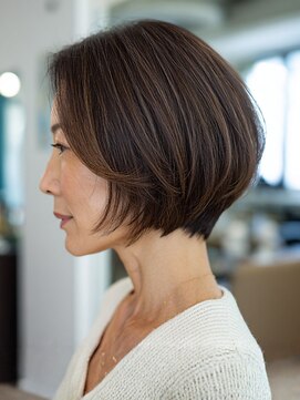 サンタフェ 岡崎店(Santa'Fe) 脱白髪染め/白髪ぼかしカラー/大人ボブ/ボブ/ハンサムショート