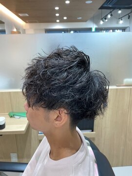 モッズヘアメン 名護大東店(mod's hair men) ツイストスパイラルパーマニュアンスマッシュ20代30代x1名護大東