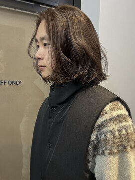 ヌープヘアーアイス(NUUP.hair ici) ブリーチなしカラー◎ブラウン.メンズボブ