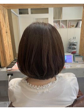 アドラーブル 駅南店(adorable) 【ふんわりボブ】【モカブラウン】【20代30代40代50代】