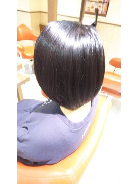 ネオリーブチノ 登戸店(Neolive cino) 髪質改善 酸熱TR ハホニコラメラメTR ボブ 内巻き