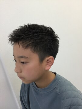 シャンテ ツーブロックショート