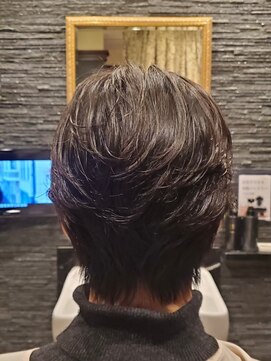 シャウルデッサントウキョウ 表参道(CHARLES DESSIN Tokyo) ツイストスパイラル/センターパート/韓国マッシュ[表参道駅]