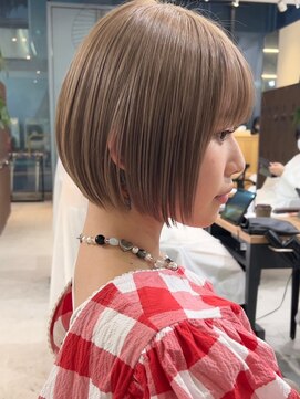 ビュー フクオカ(VIEW FUKUOKA) 大人女子のショートカットウェットヘアボブ髪質改善・縮毛矯正