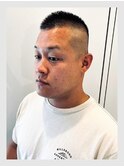 メンズ フェードカット ソフトモヒカン バーバースタイル