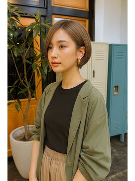 コポル(Copol) まわりと差がつく小顔ショート×ヘマロンベージュ