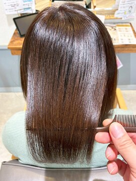 自然な艶感×ストレート【寝屋川市駅／星田駅】