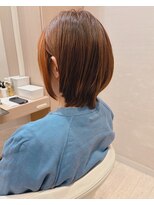 コーエン(cowen)&nbsp;アプリコットカラー丸みショートボブ絶壁オレンジひし形50代