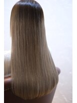 スーリール 春日店(Sourire)&nbsp;グラデーション×ホワイトブリーチ