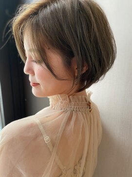 アリエッタ ギンザツー(ARIETTA GINZA2) 【aRietta馬場】大人かわいいくびれショート/センターパート/冬