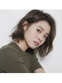 前髪が大人かわいい フリンジウェーブの ココアブラウン カラー 