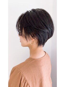 クラン 岡本(Chlan) 小顔ひし形シルエット◎ハンサムショート