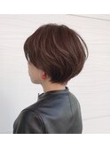 丸みショート×さりげないハイライトカラー