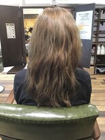 美容室 エス 加賀野店(es) ミルクティーベージュ