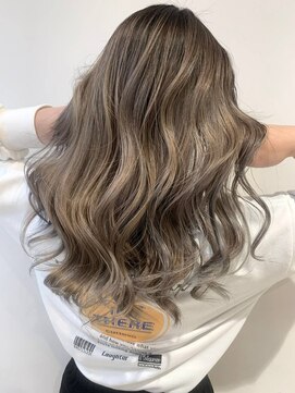 シエスタ バイ アンブルリュクス(siesta by amble luxe) バレイべージュ