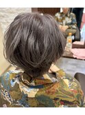 寒色系ベージュ ショート