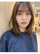 アンガーデン(Une GARDEN)&nbsp;ナチュラルミディアム×束感バング/ハイライト/レイヤーカット