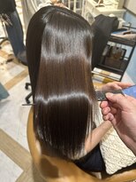 ロンドルーチェ 心斎橋(Lond luce)&nbsp;ダークアッシュ/ミディアムレイヤーカット［髪質改善/縮毛矯正］