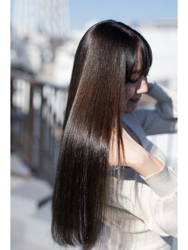 シキオリ(SHIKIORI) 髪質に合わせた髪質改善トリートメント込