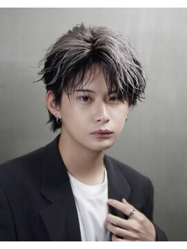 シェノン オム(CHAINON HOMME) 韓流ツイストスパイラルウルフ