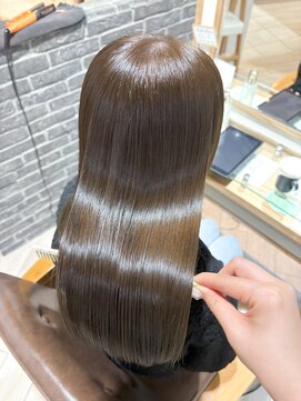 プラグ バイ ネオリーブ(plug by neolive) 似合わせカット×髪質改善[髪質改善/縮毛矯正/韓国]A〇