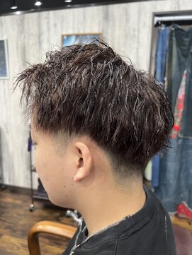 アイリーファンビリ(irie fambilly) メンズショートツイストパーマ