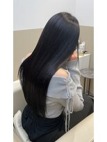 シュヴーブリヤン(cheveux brillants)&nbsp;《触れたくなる黒髪》艶とまとまりが引き立つ髪へ