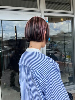イェスオキナワ(yes okinawa)の写真/予約殺到のハンサム耳掛けショート！あなたにぴったりハマるスタイルを創り上げるカットを実感してみて◎