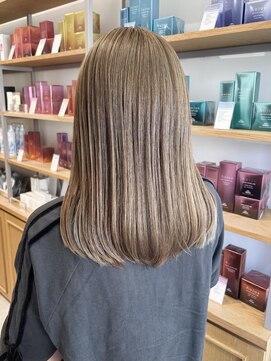 リル 新浜店(LiL) ベージュカラー葭本23