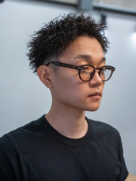 マール 矢場町(MARL) メンズツイストパーマ刈り上げスパイキーショート