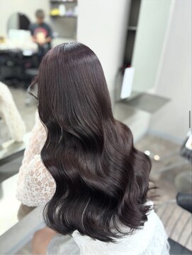 エミーバイモアムー(Emmie byMoremuu) 【あいり】ラベンダーブラウン