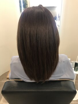 アールサロン アオヤマ(Rr SALON AOYAMA) プラチナミネコラカラー