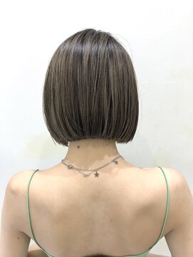 トルネード(TORNADO) 外国人風ハイライト　切りっぱなしボブ×ブラウンベージュ☆