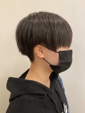 コワファースト 大分(COIFF1RST) ボーイッシュショート