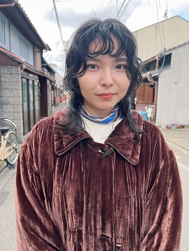 ラムネ ハイレイヤーウルフとパーマ。