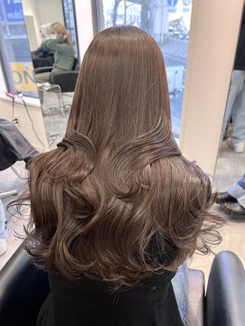 ミラ(MIRA) 大槻勇樹/大阪美容室/梅田美容室/ミルクブラウン