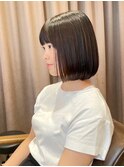 ぱつっとボブ