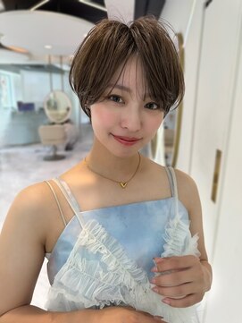 モナバイルーブル(MONA by Louvre) 【MONA】ハンサムショート/ハイライトカラー/小顔ヘア/ベージュ