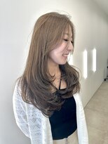 リノア 鵠沼海岸(LINOA)&nbsp;デザインカラー/レイヤーカット/ウェットヘア/オリーブベージュ