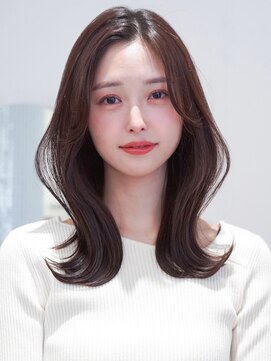 アンアミ シブヤ(Un ami shibuya) 【TOMI】くびれヘア/レイヤーカット/かきあげ前髪