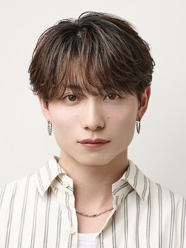 オーシャントーキョーオーバー 渋谷(OCEAN TOKYO OVER) シースルーラウンドマッシュニュアンスフェザーパーマ