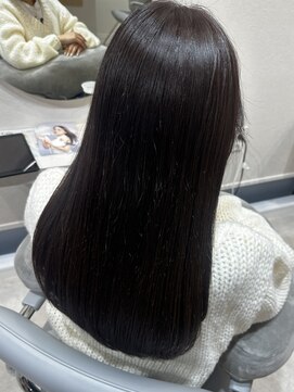 ベル サウス(BHEL south) 津市ロングレイヤーカットハッシュカット透明感カラー重めロング