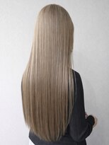 コタ 水戸(COHTA)&nbsp;レイヤーカットミルクティーベージュブリーチなしダブルカラー