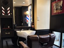 ヒロギンザ 京都本店(HIRO GINZA)の雰囲気（半個室で周りを気にせずリラックス[京都河原町駅/理容室/床屋]）